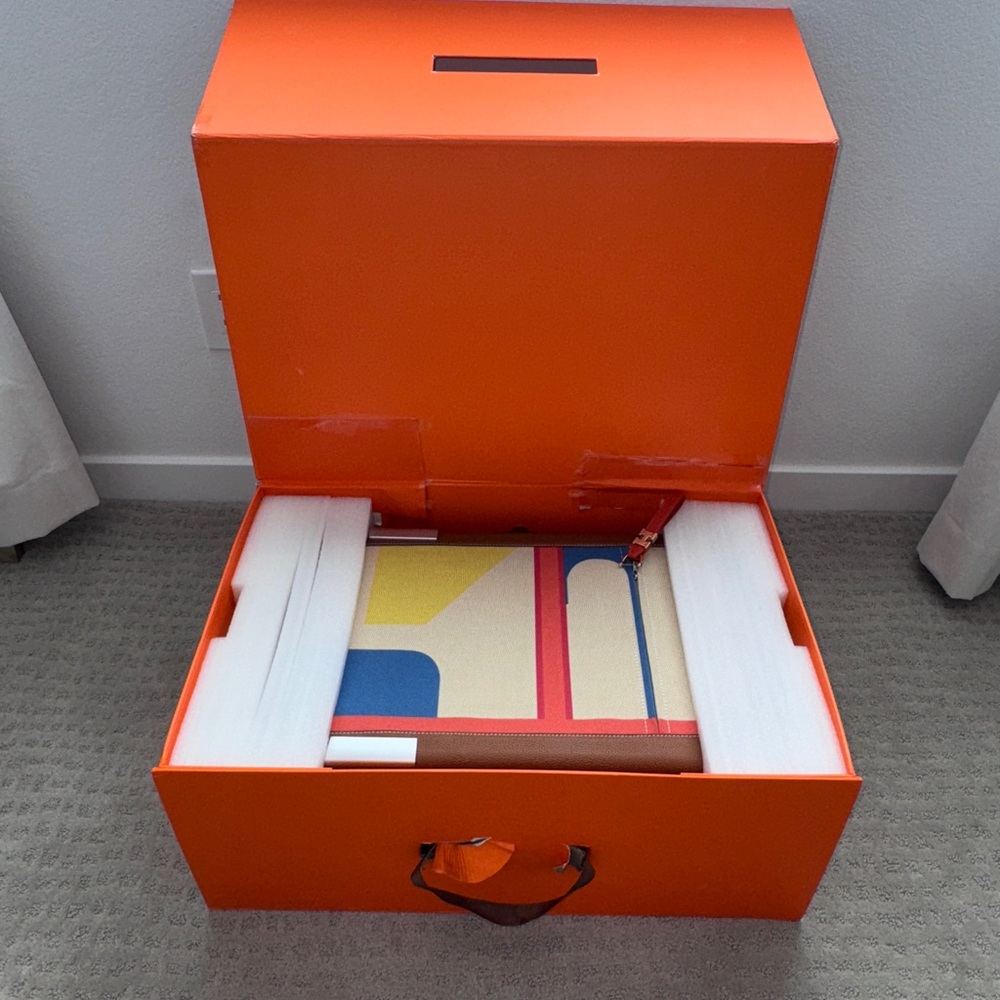 NEW never used Hermès Regate RMS trolly/suitcase/Carry-on
Multicolor, RRP $12k
